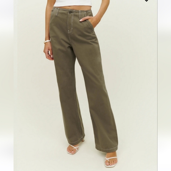 Reformation Pants - Reformation wide leg olive green Dorsey Twill relaxed fit pants